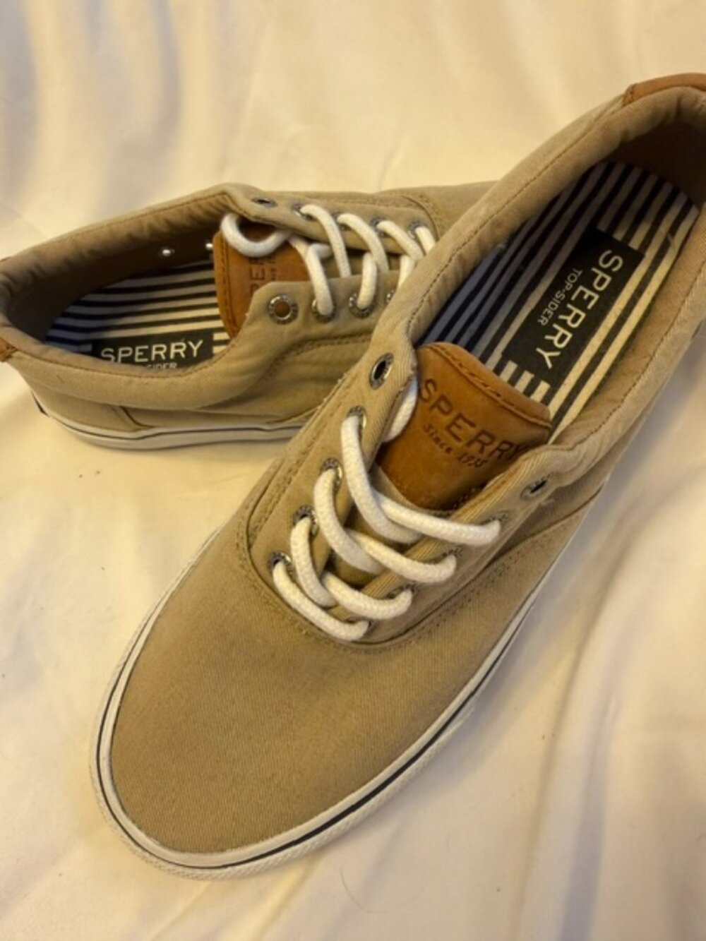 Sperry Striper II Top Sider Tan Canvas Sneakers Men's Size 9
